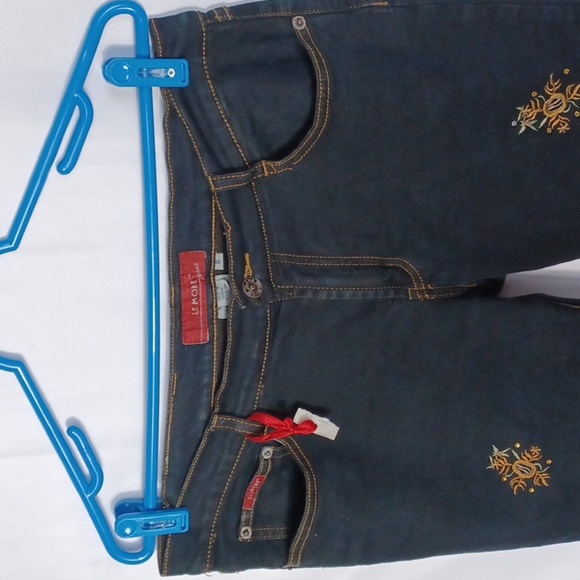 Le More Flare Jeans Embroidered, raw hem Women's 11 (fit like a 10) - Picture 2 of 7